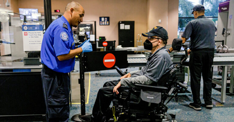 U.S. Proposes New Rules to Ease Flying for Travelers in Wheelchairs